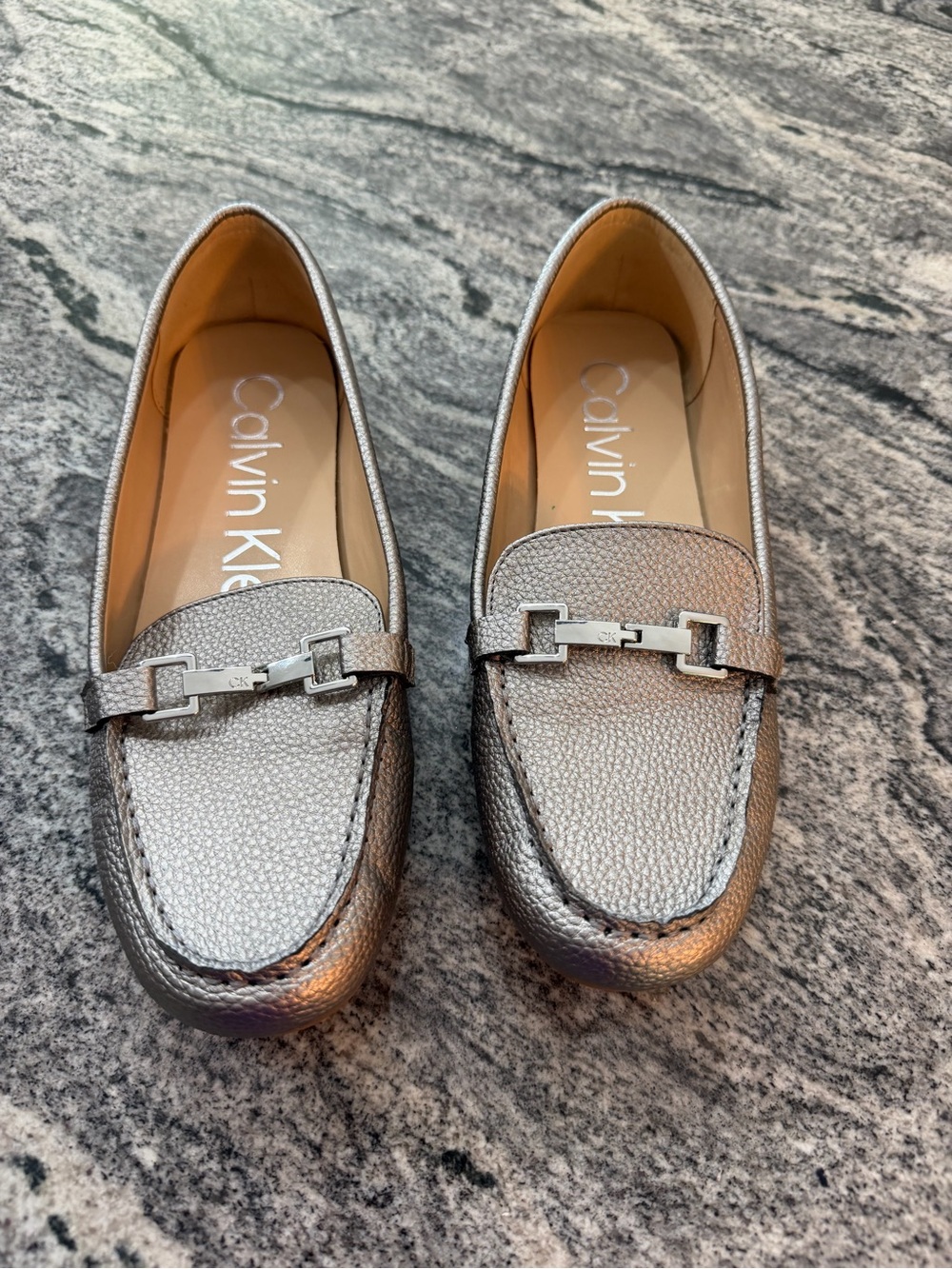 Calvin Klein Silver Metallic Leather Loafers Preppy Size 9